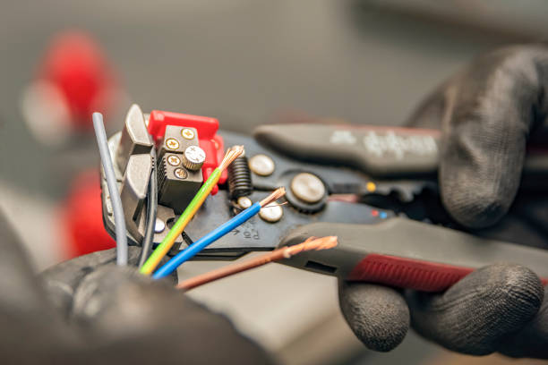Best Electrical Outlet Repair  in Clinton, MD